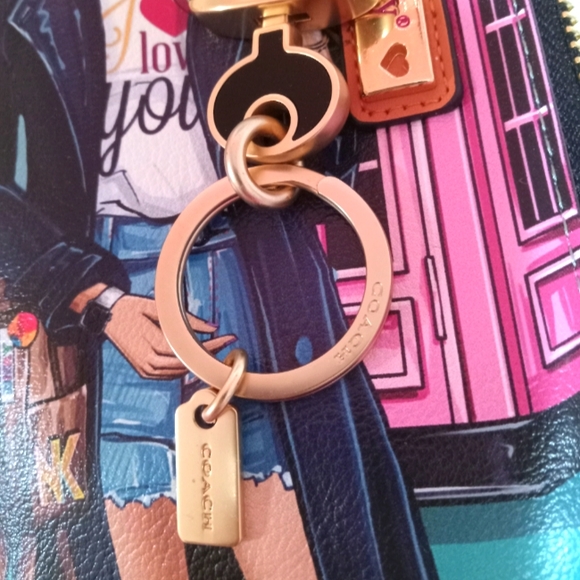 Coach Lock & Key Bagcharm/Keychain - Picture 7 of 12